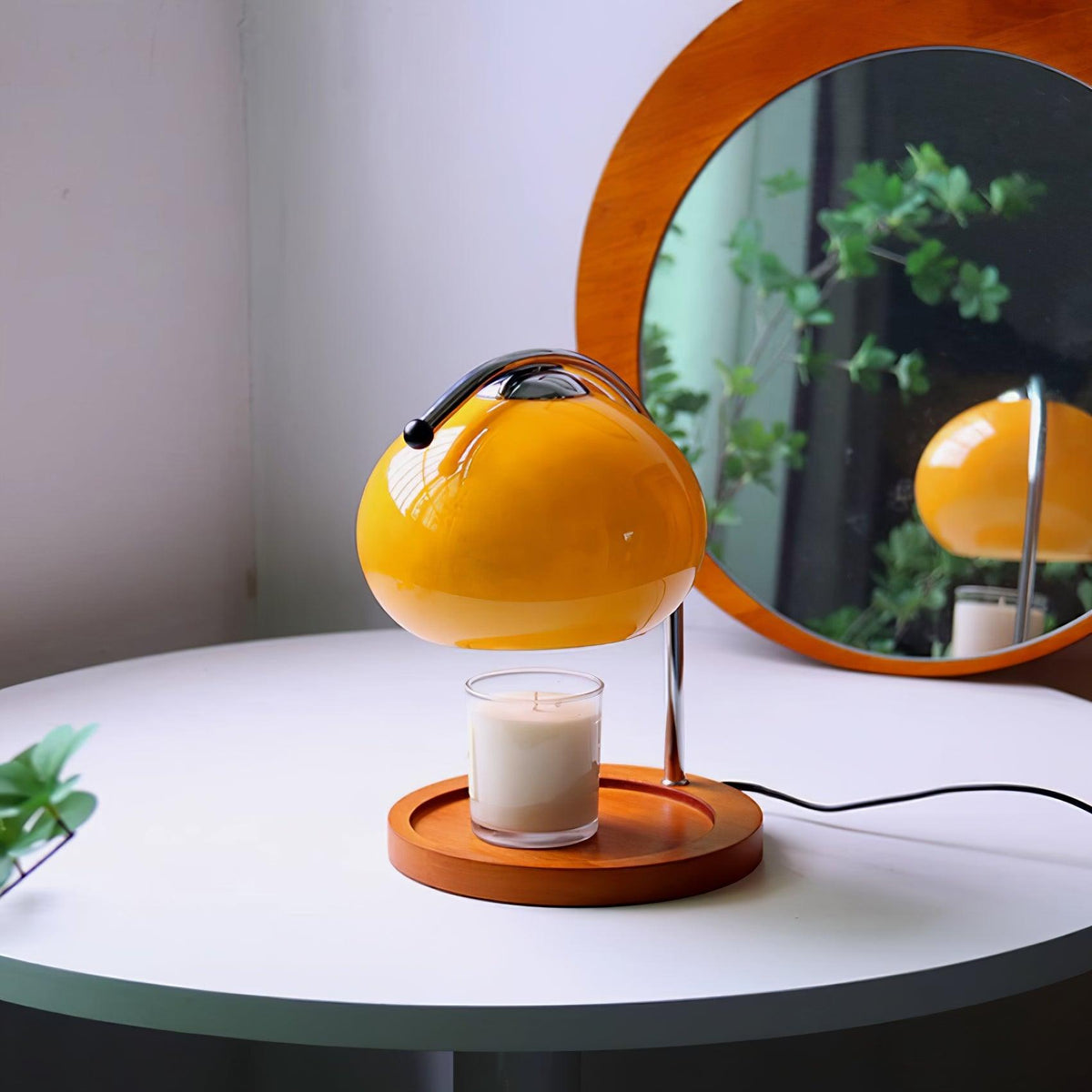 Arched Candle Warmer Table Lamp