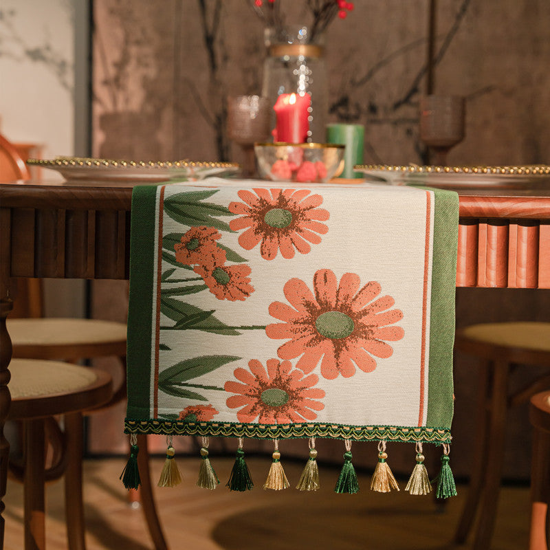 Jacquard Floral Tassel Runner