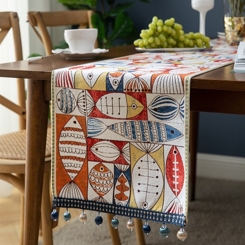 Jacquard Floral Tassel Runner