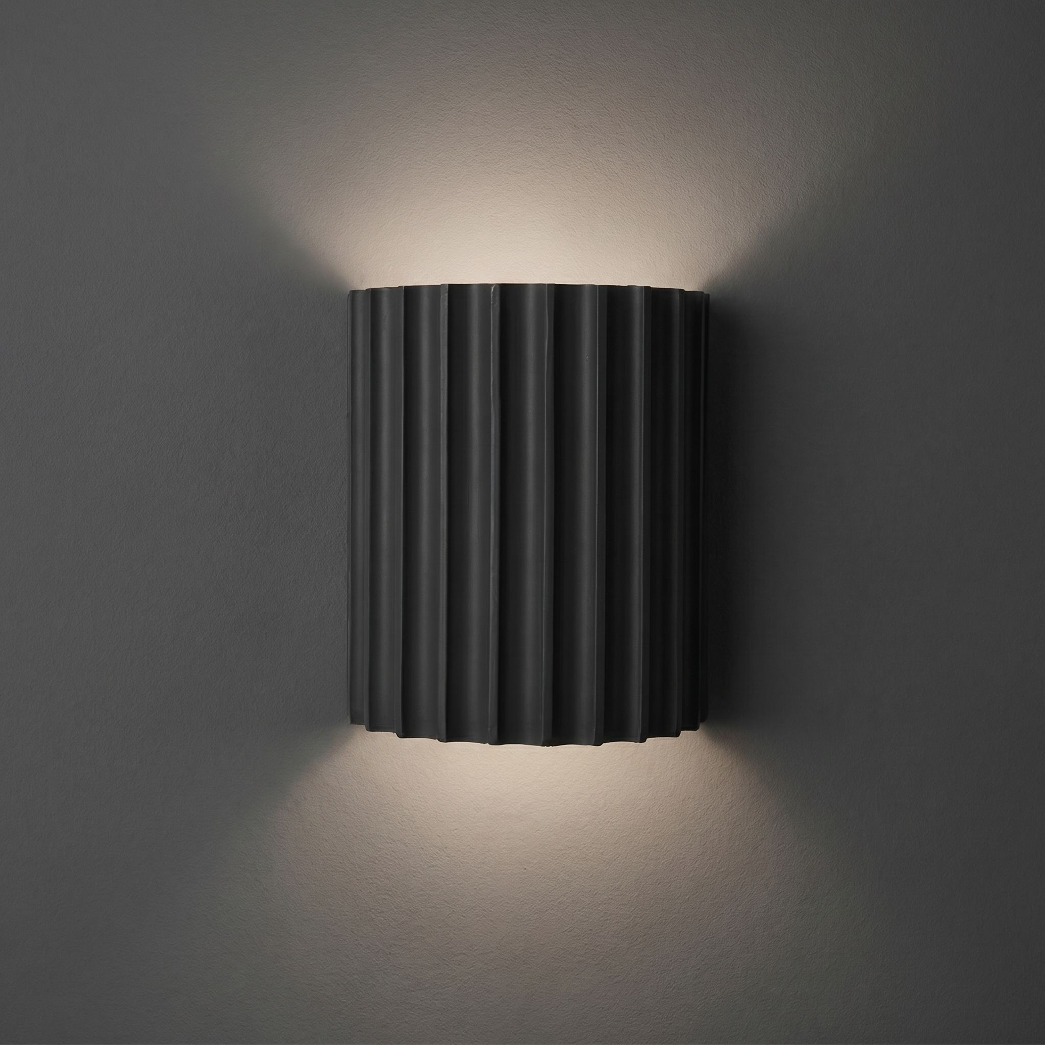 Ribbed Cylinder Wall Light