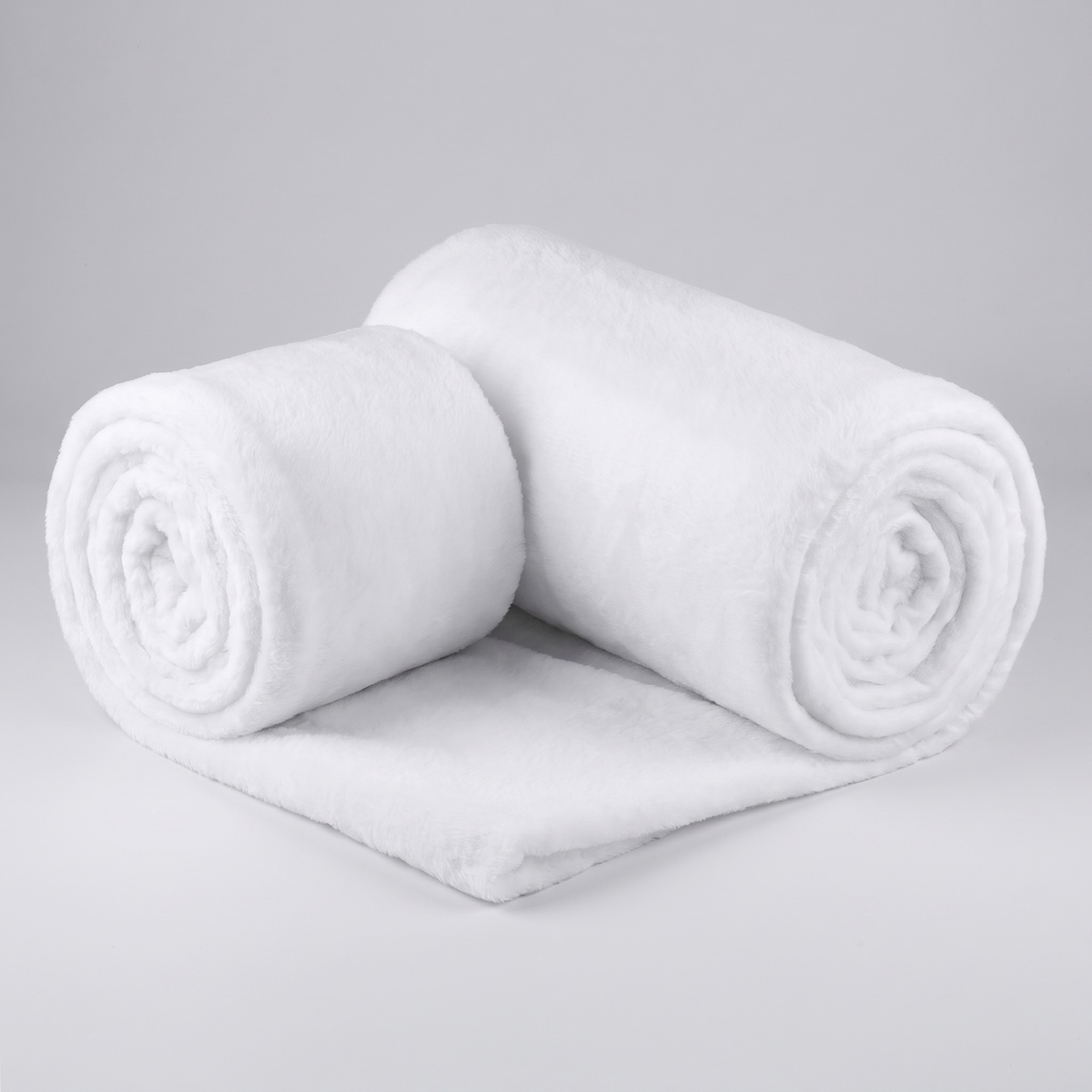 Soft Artificial Snow Blanket