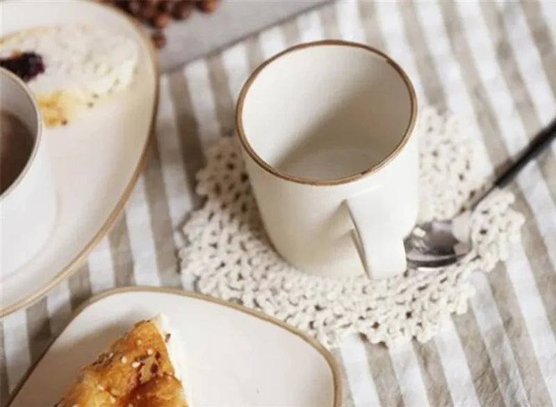 Contour Stoneware Cup & Saucer Set
