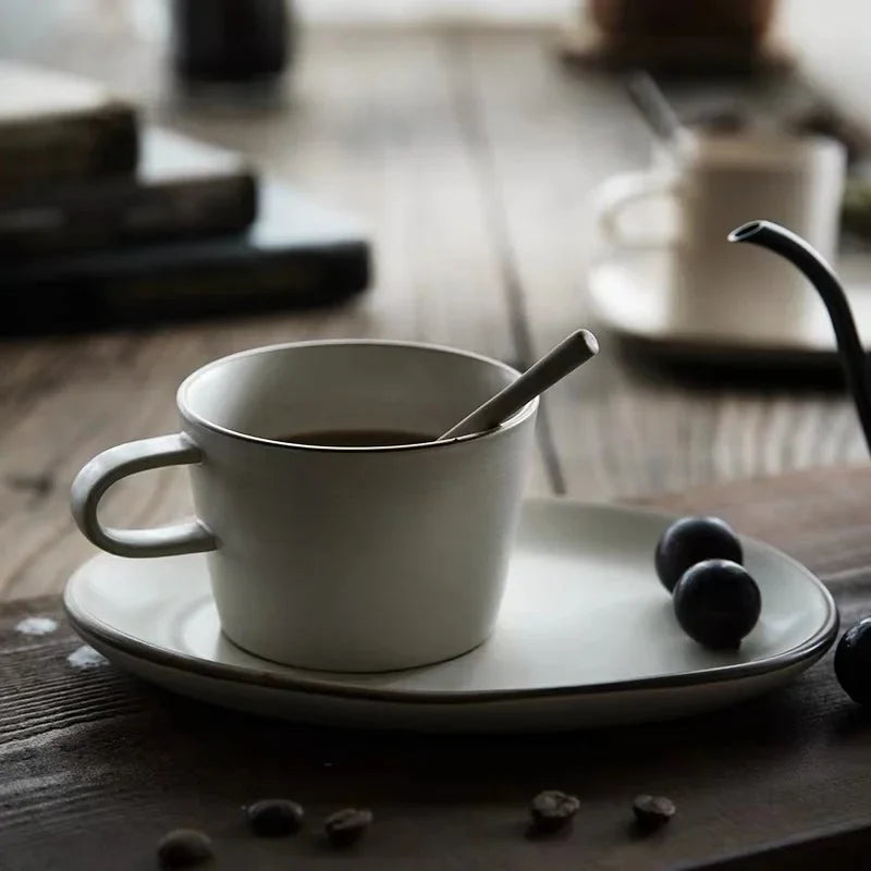 Contour Stoneware Cup & Saucer Set