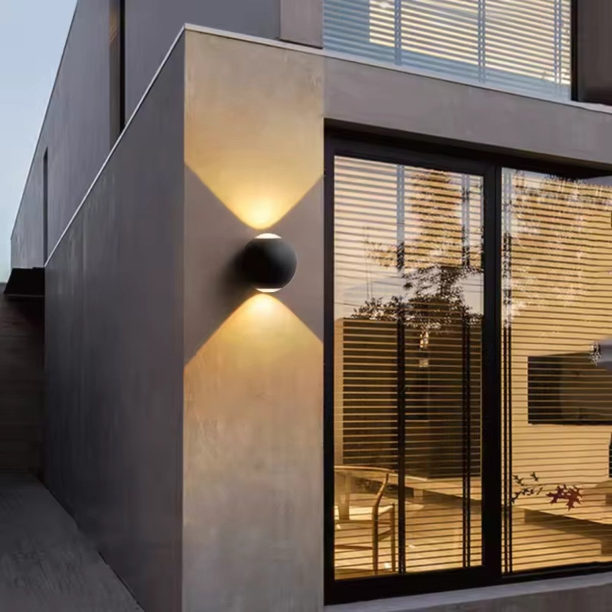 Beam Wall Light Matte Black [2/4] Beams | Indoor and Outdoor | Sculptural Up Down LED Effect Lamp for Wall and Facade